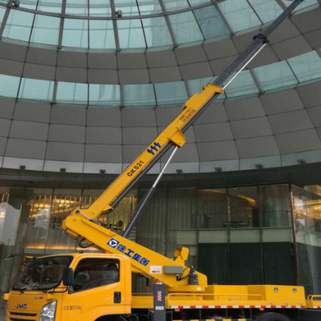 东营附近高空作业车租赁｜安全设备租赁｜高空安装|工程定制化方案｜亿立达设备租赁